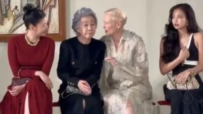 'World star' Jennie, tertangkap tak bisa tenang di depan senior besar Kim Go-eun