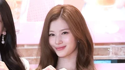 Sana of Twice Was Different During the Fitting—Explains Backlash Over Outfits