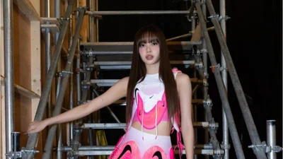 Lisa (BLACKPINK) ra mắt chiếc Ferrari thứ 7…Chứng tỏ tài sản siêu “khủng” sau biệt thự 7,5 tỉ won