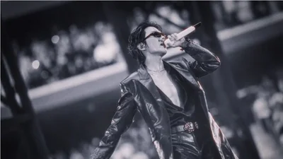 BTS J-Hope mê hoặc Madrid với màn trình diễn đỉnh cao