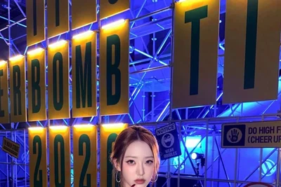 하이키 휘서, '워터밤 2026' 빛낸 압도적 자태… 핫한 Y2K 스타일링 화제