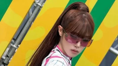 최예나, 워터밤 공식을 깨다… 전신 수트로 '워터밤 부산' 접수한 사연