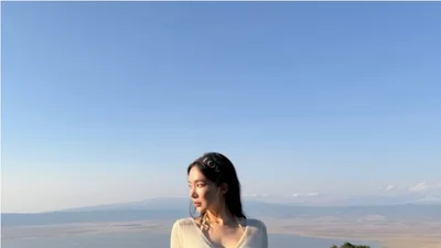 '예비 신부' 김나희, 탄자니아 수영장서 파격 비키니 자태… 