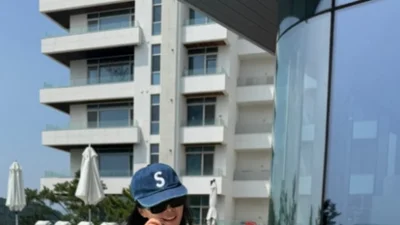  허니제이, 딸 러브와 비키니 입고 힙한 모녀 케미 자랑 