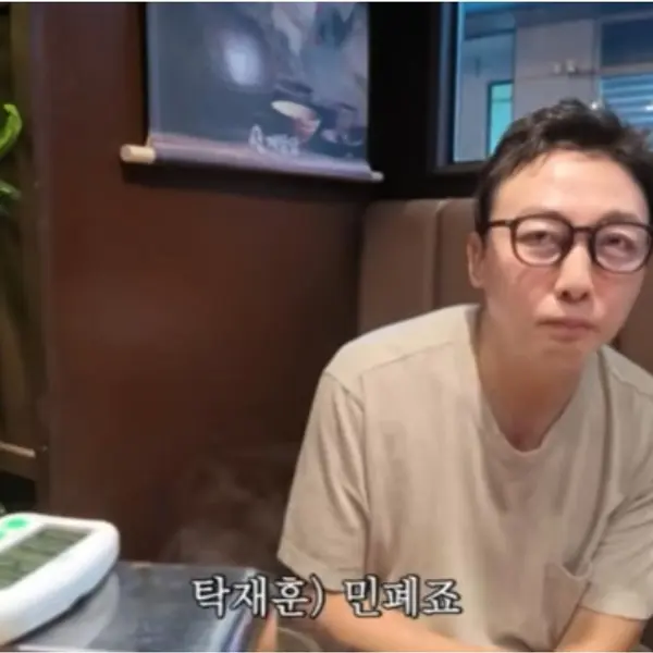 탁재훈·신정환, 컨츄리 꼬꼬의 재회…신정환 닭갈비집 방문 근황