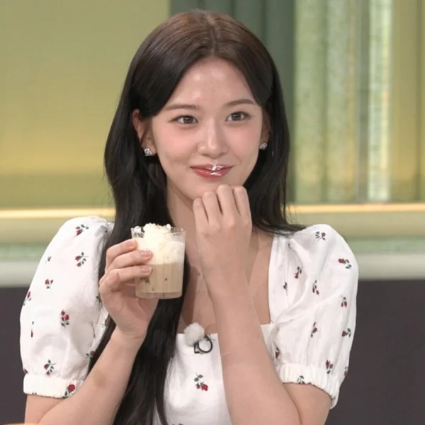 '냉부해' 안유진, MZ 냉장고 공개…김시현 셰프와 '찰떡 호흡'