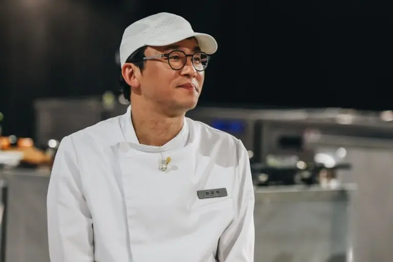 Black and White Chef 2 Choi Gang-rok Winning Scene