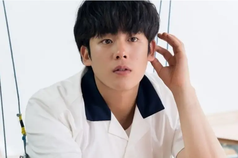 해병대 입대하는 배우 이정하