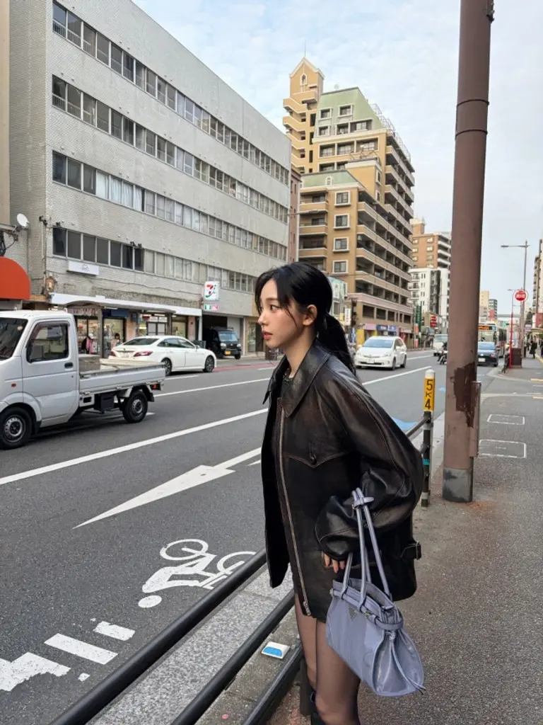 에스파 카리나 일본 올블랙 패션