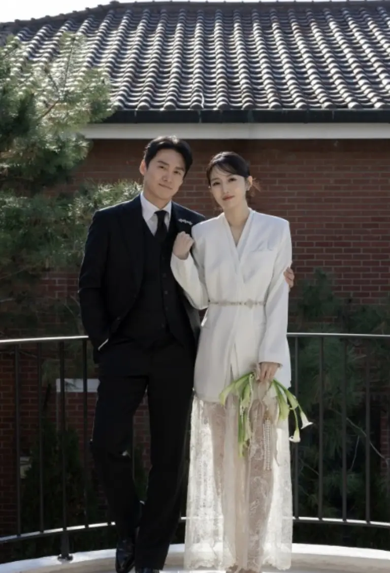 오상진 김소영 부부 결혼 10주년 화보