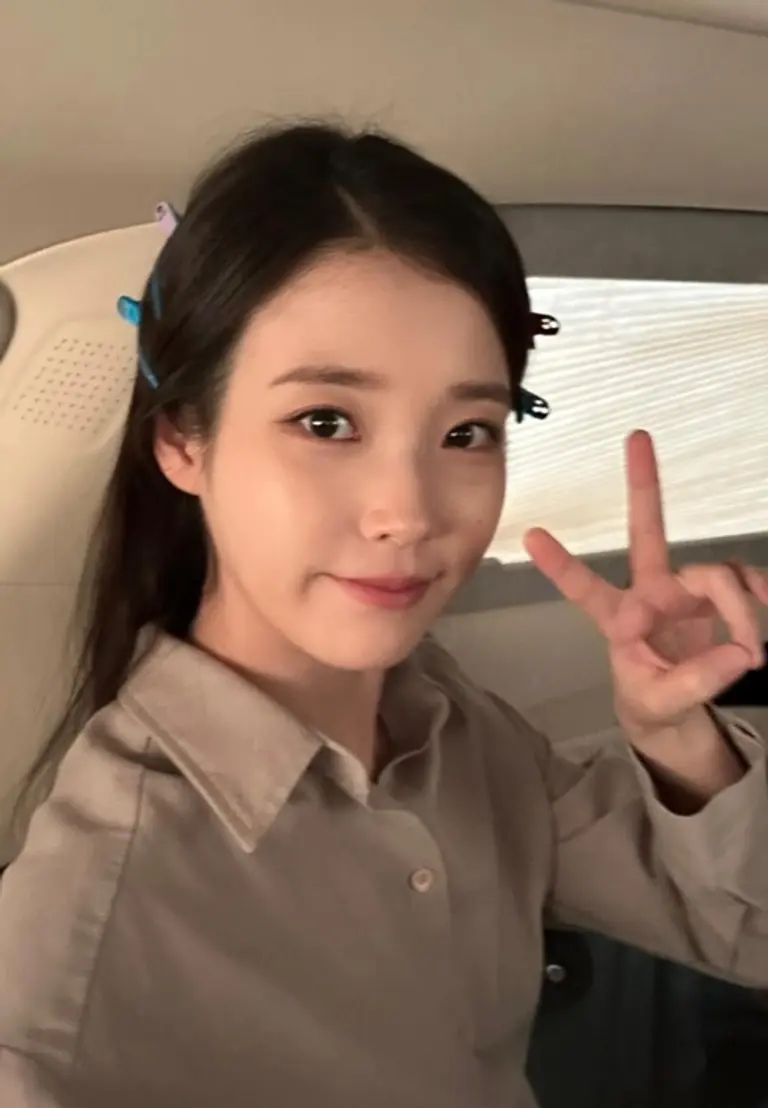 아이유 화보 촬영