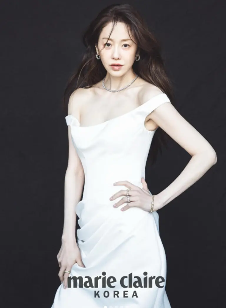 고현정 마리끌레르 화보 오프숄더 드레스