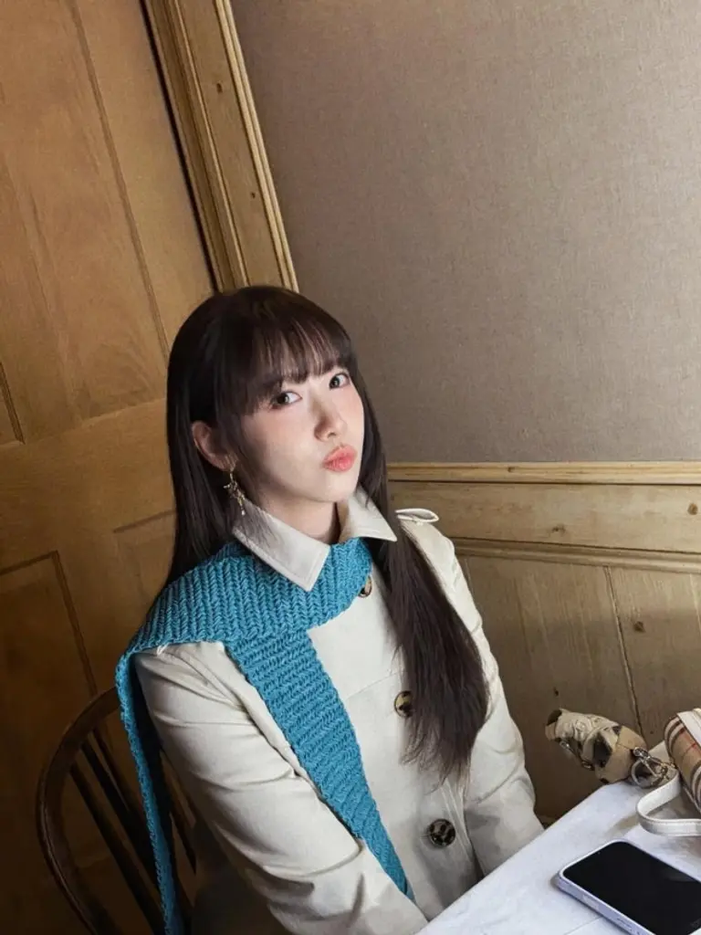 윤아 가을 패션