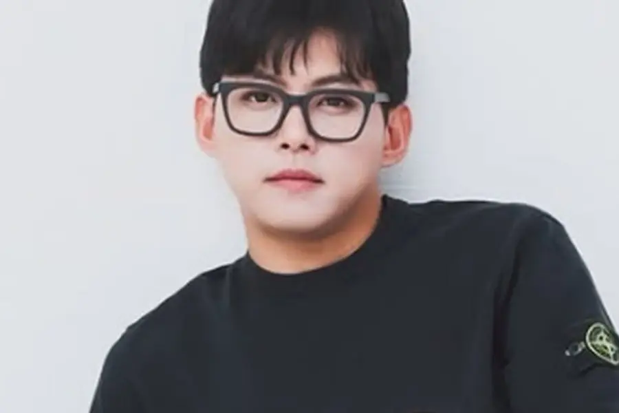 U-KISS的东浩