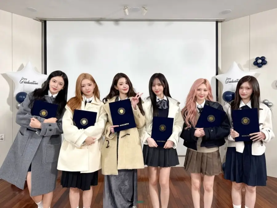 IVE Special Graduation Ceremony Image 3