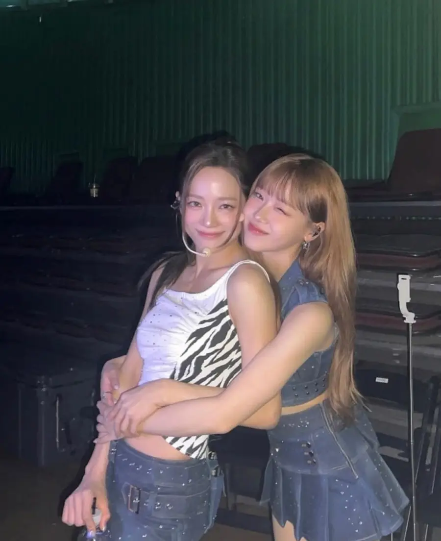 김세정 SNS